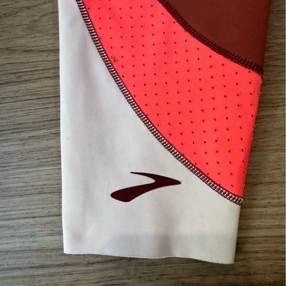 Brooks Method 7/8 Running Tight Women's size small pink terracotta workout pants - Picture 7 of 7